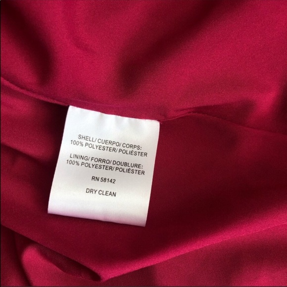 NEW Gal Meets Glam Noelle Twist Neck satin dress in Berry pink shade size 6 - Picture 9 of 10